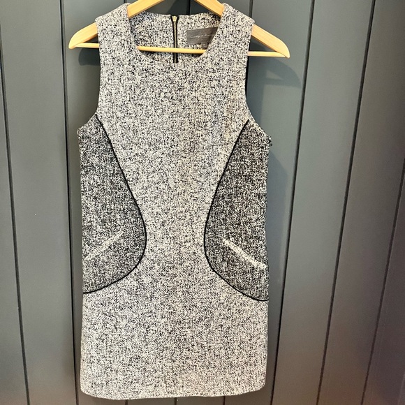 Sunday in Brooklyn Dress - Picture 2 of 4